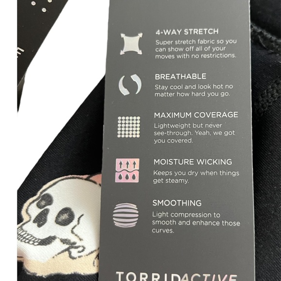 TORRID- Performance Core Mesh Side Inserts Active Leggings - Size: 5x - Picture 11 of 14